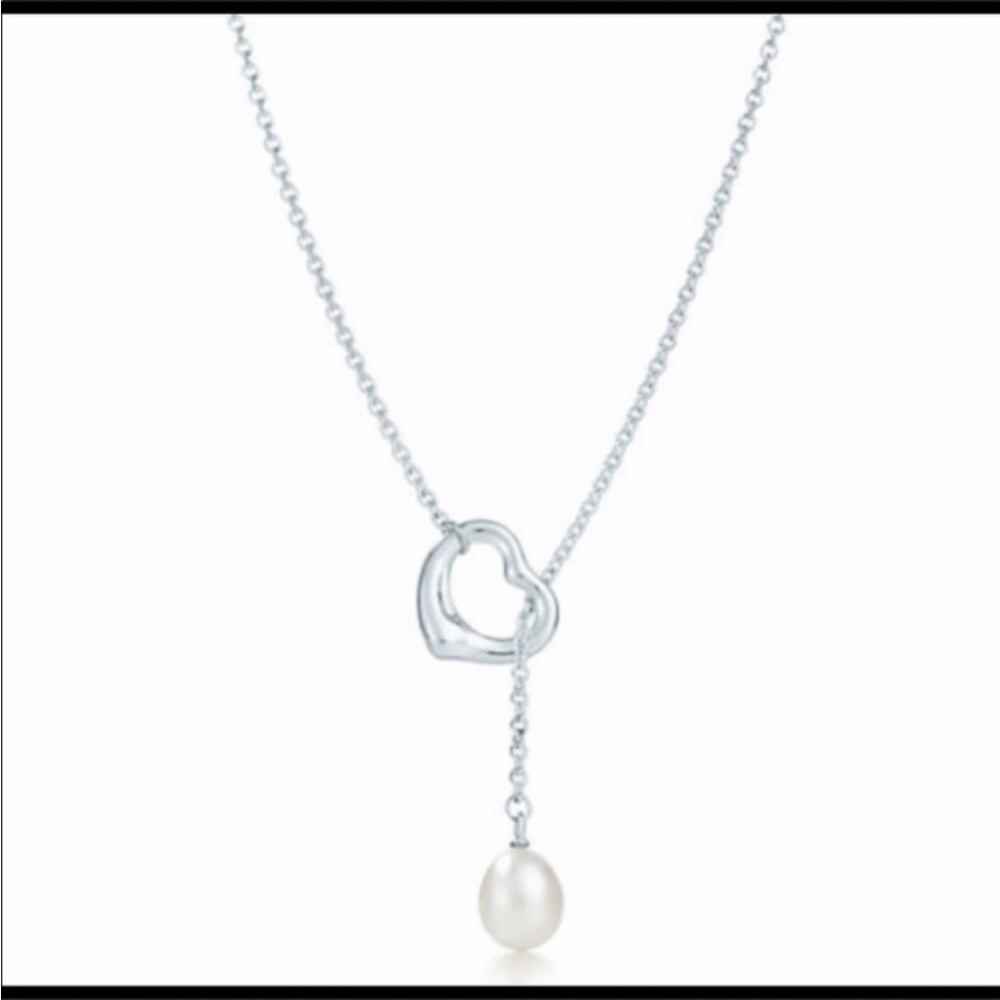 Tiffany’s silver necklace